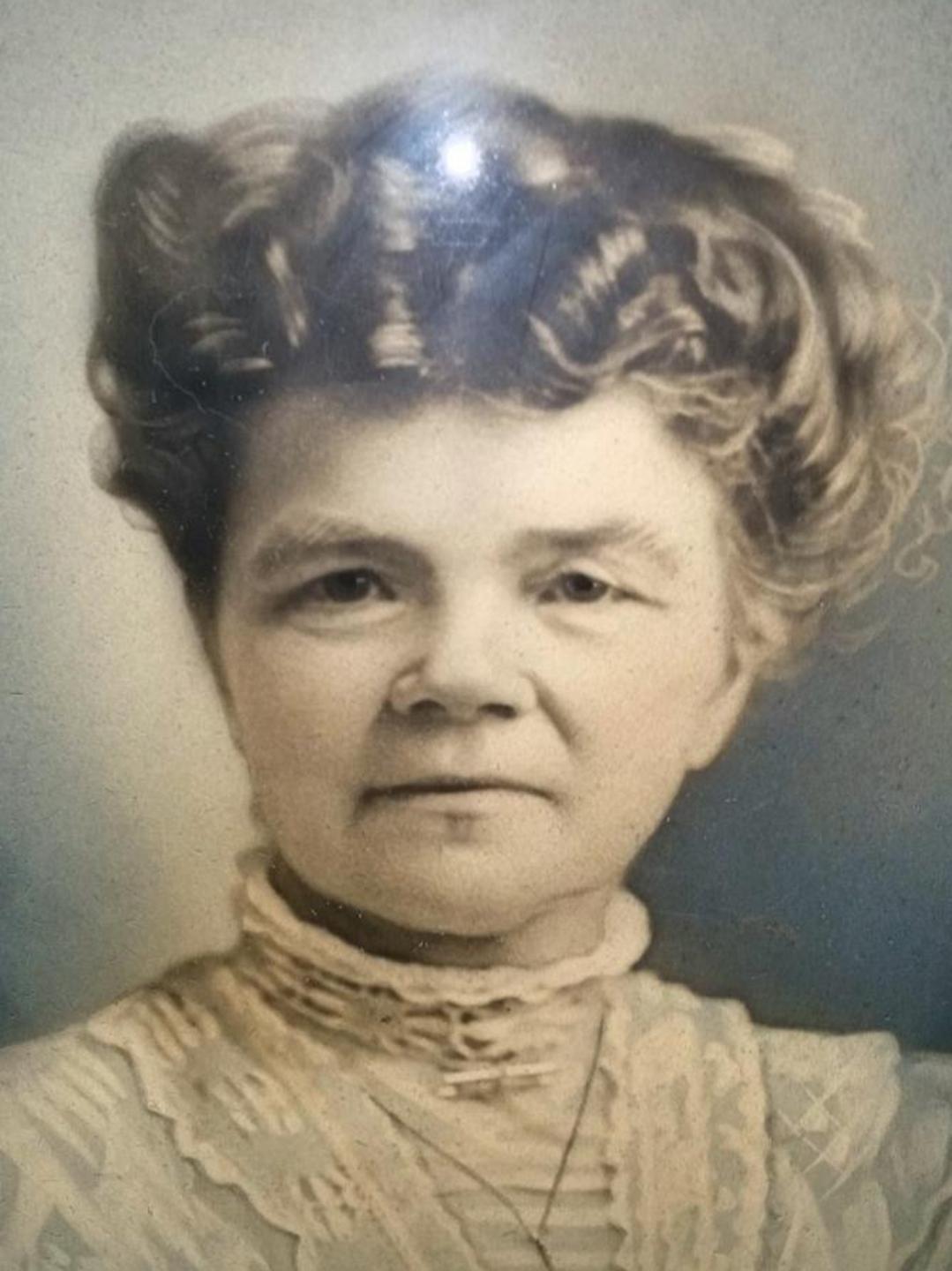 Maren Poulsen (1847 - 1914) Profile